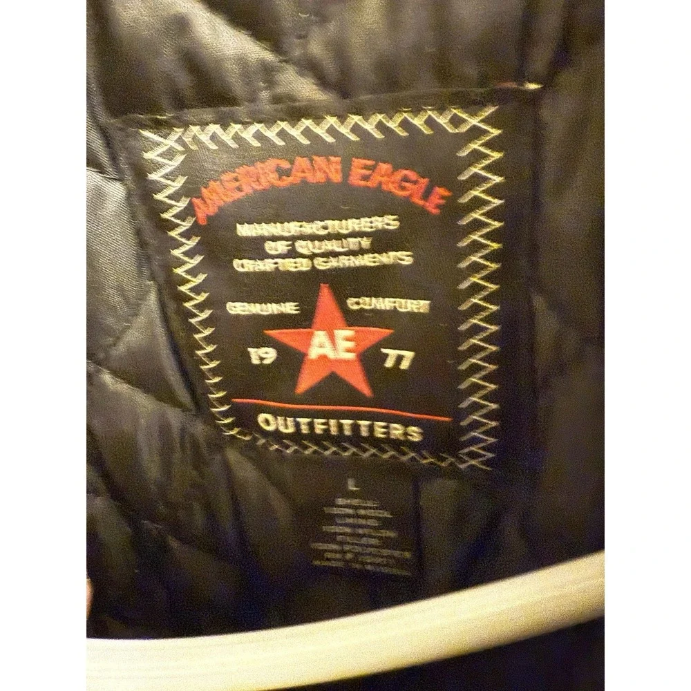 American Eagle Outfitters this vtg